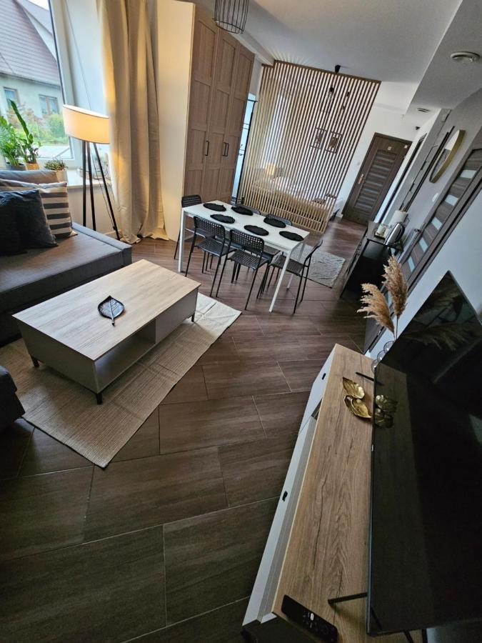 Chelosiowy Apartament Targi Kielce Jaworznia Ngoại thất bức ảnh